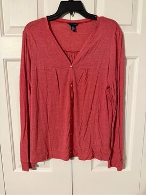 Tommy Hilfiger Women's Coral Button-Front Long Sleeve Top - V-Neck